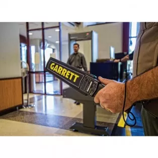 Сигурност и охрана