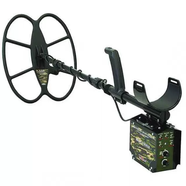 Металотърсач Detech Relic Striker